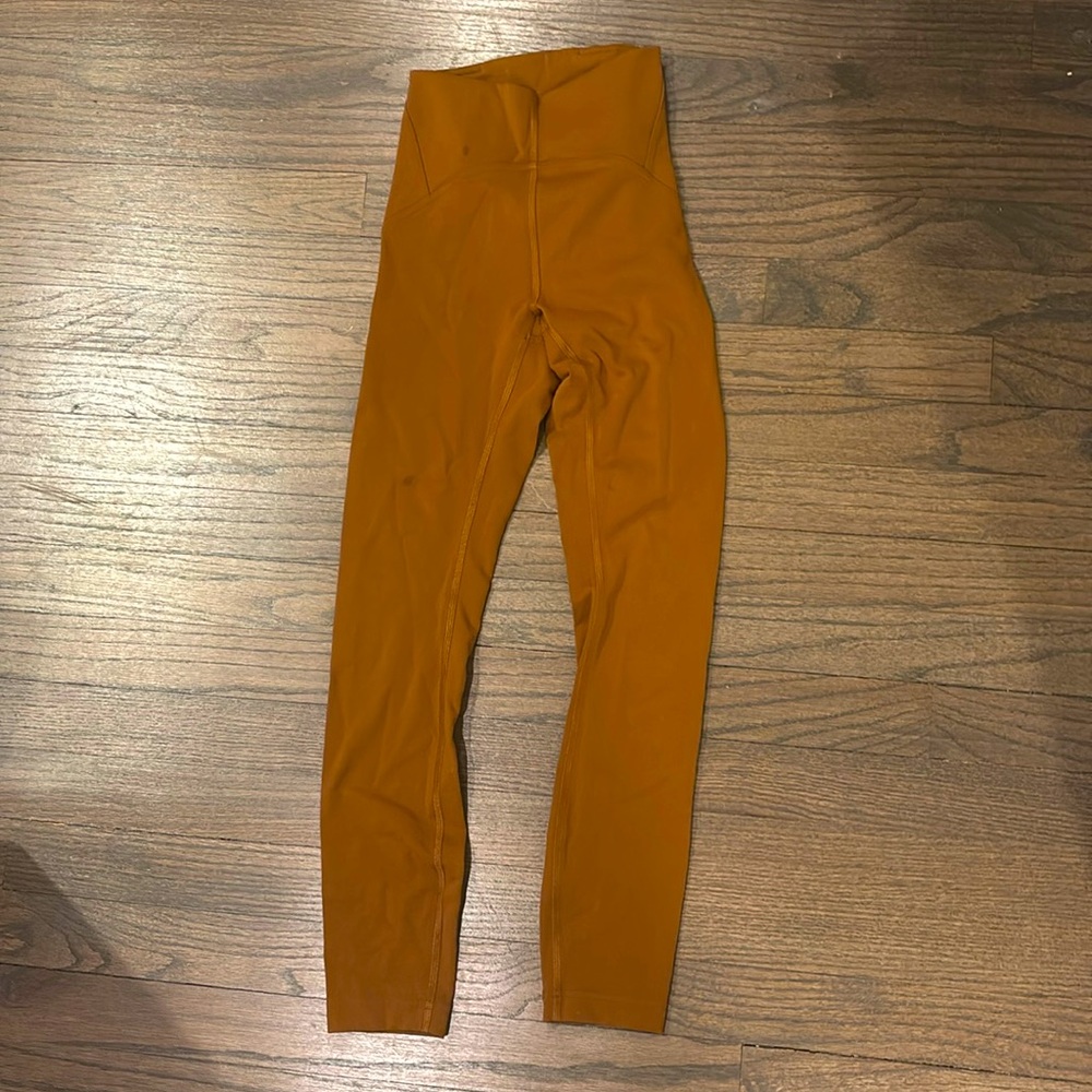 Lululemon leggings